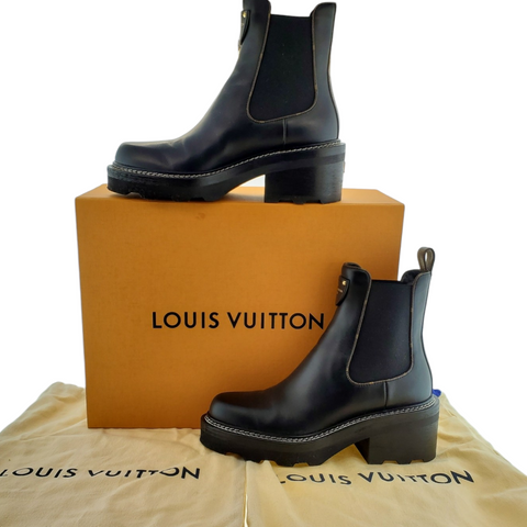 Louis Vuitton Calfskin Monogram Beaubourg Ankle Boots size 37Eu/ 7