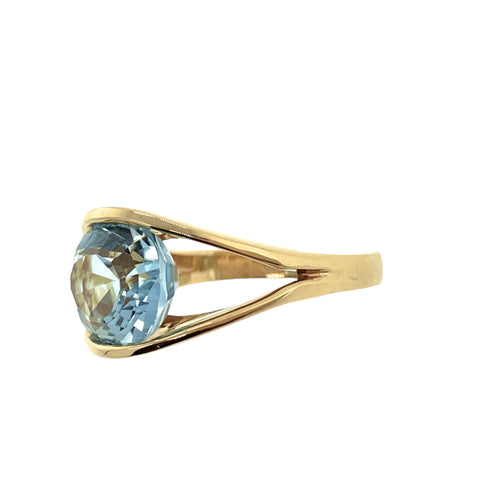 Blue Topaz Lady’s Stone Ring 14K Yellow Gold 7g