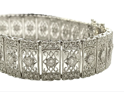 18K White Gold 1.32cttw Round Brilliant Cut Diamond Ornate Style Bracelet