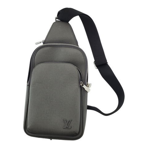 Louis Vuitton M30801 Taiga Avenue Shoulder Bag Taiga Leather Gray
