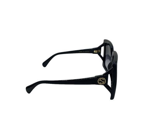 Gucci Oversized Square Injection Plastic Sunglasses in Black GG0876S