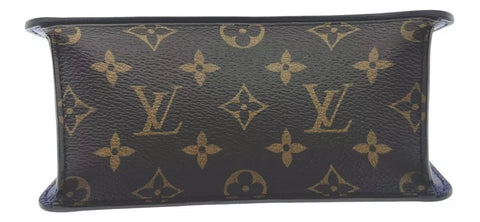 Louis Vuitton LV Monogram Spring Street