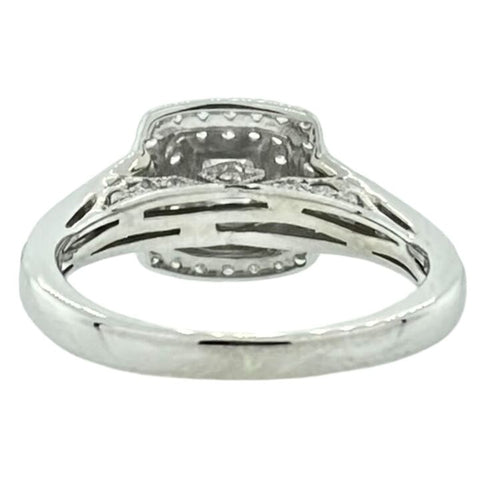 14K White Gold 3.8g 65 Diamonds .86 Carat T.W. Diamond Engagement Ring Size 6